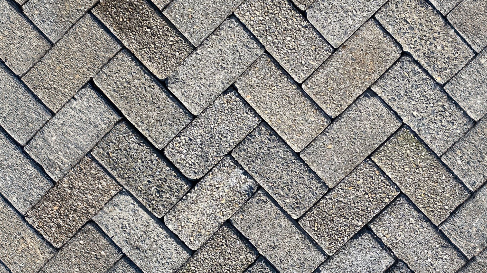 Gebruikte beton keiformaat 8cm gebruikt zwart (los gestort)